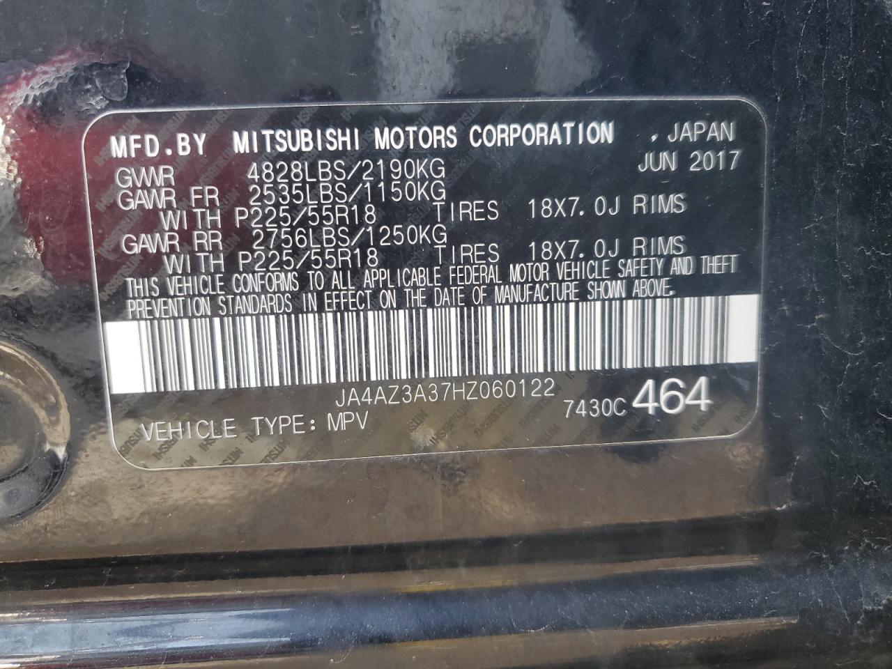 2017 Mitsubishi Outlander - Image 13