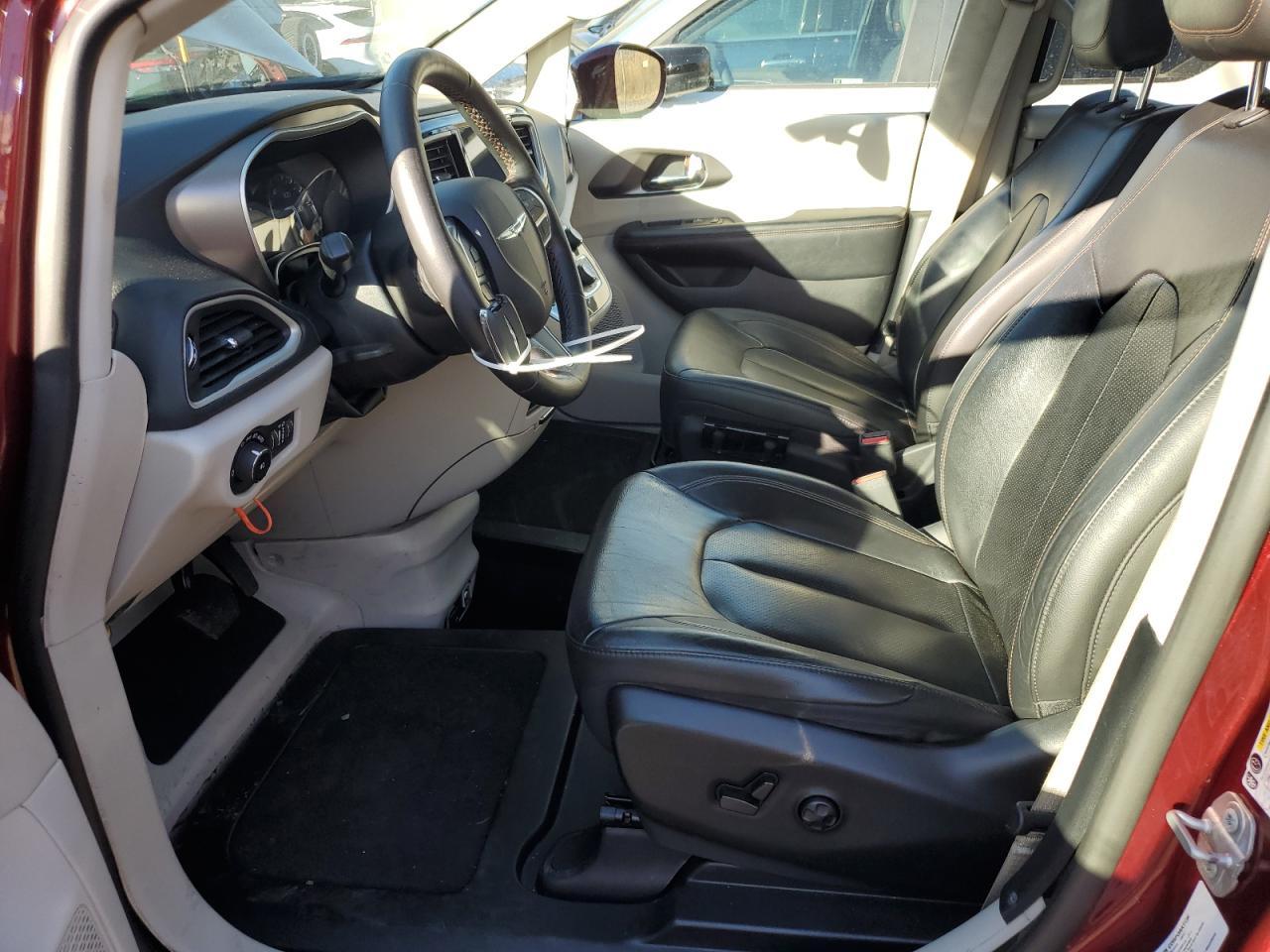 2020 Chrysler Pacifica Touring L VIN: 2C4RC1BG4LR158074 Lot: 47098975