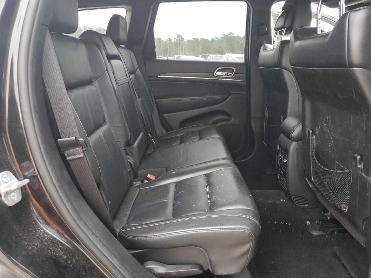 2014 Jeep Grand Cherokee - Image 11