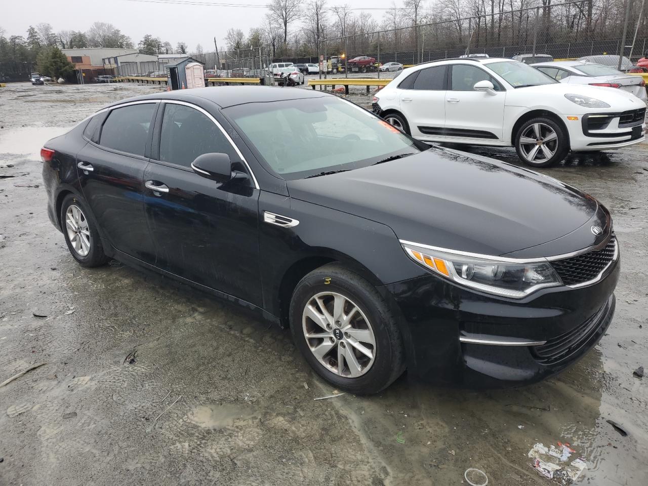 2016 Kia Optima - Image 4