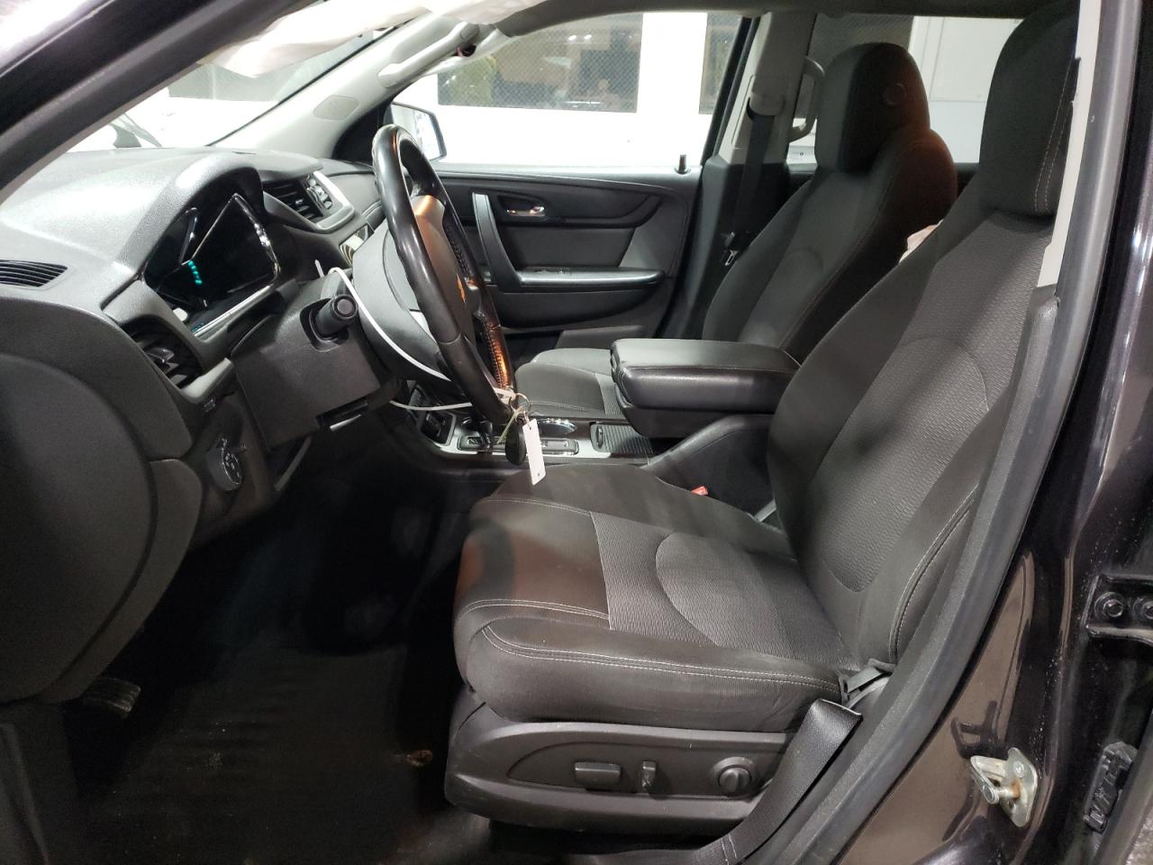 2016 Chevrolet Traverse - Image 8