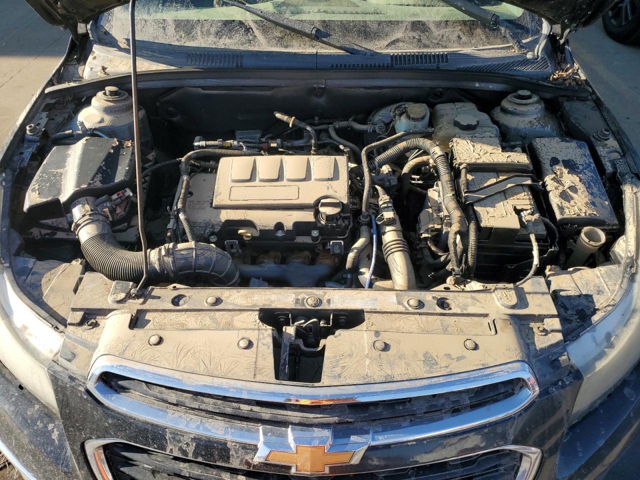2015 Chevrolet Cruze - Image 12