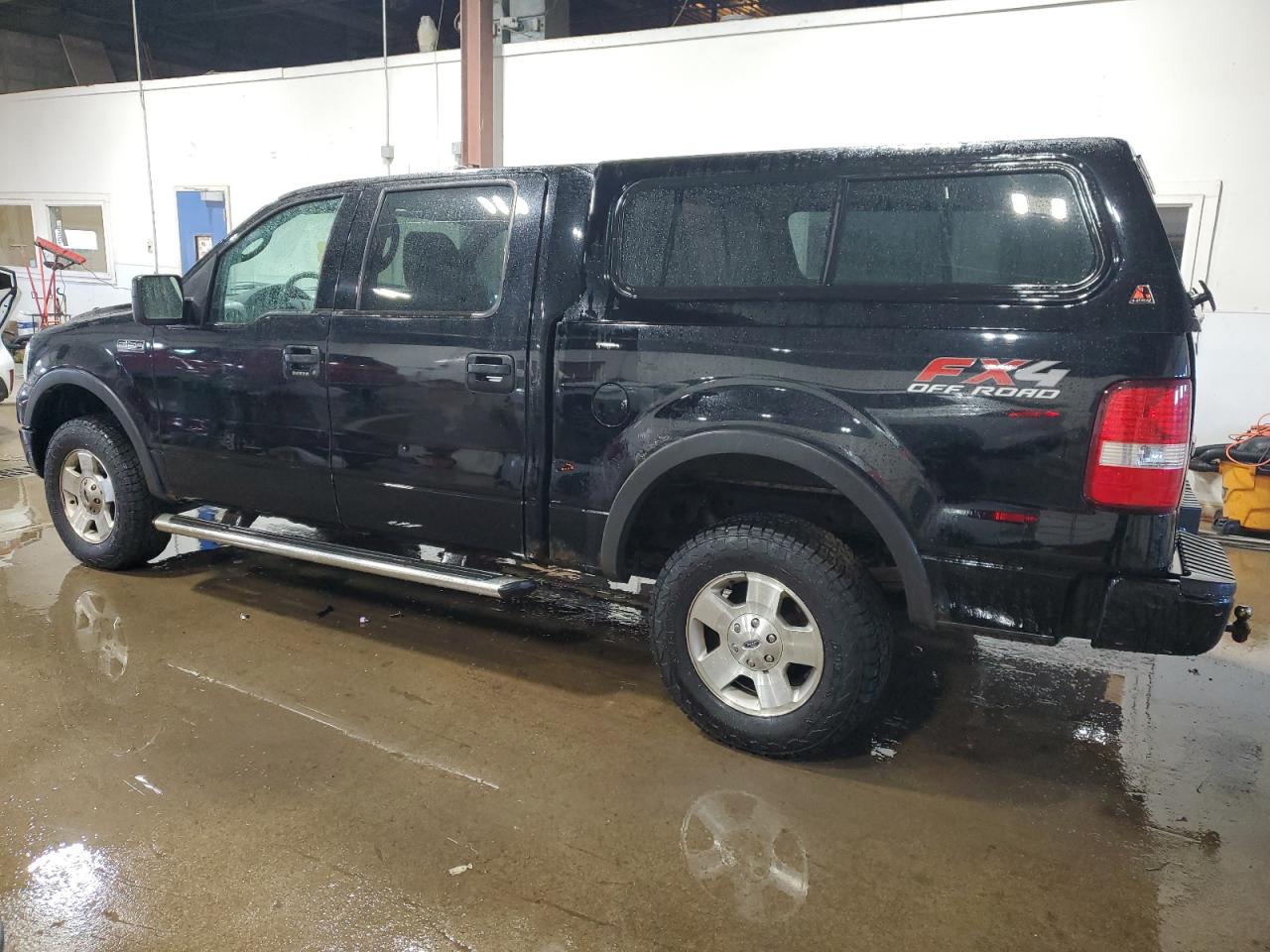2004 Ford F-150 - Image 2
