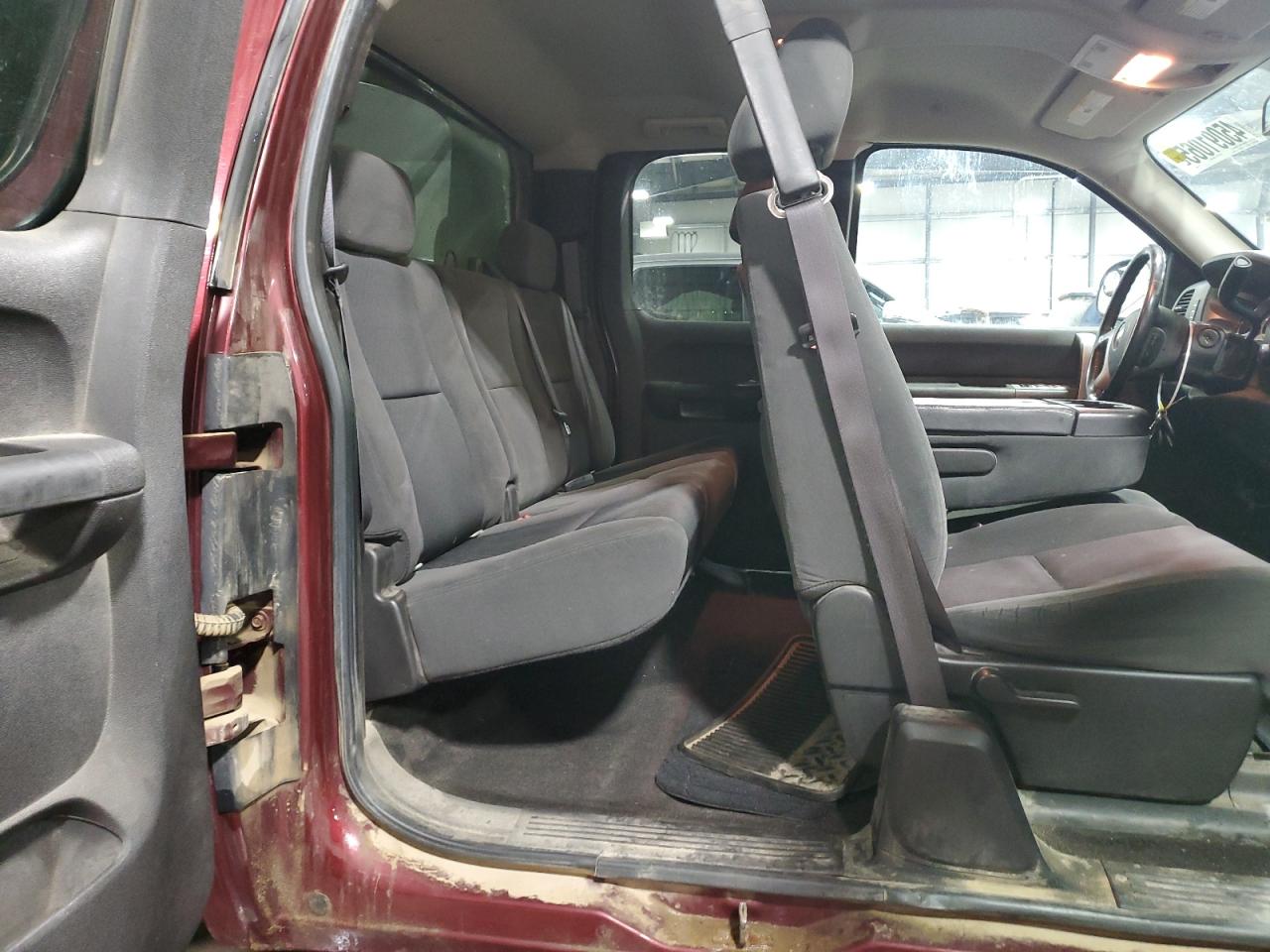 2009 Chevrolet Silverado - Image 10