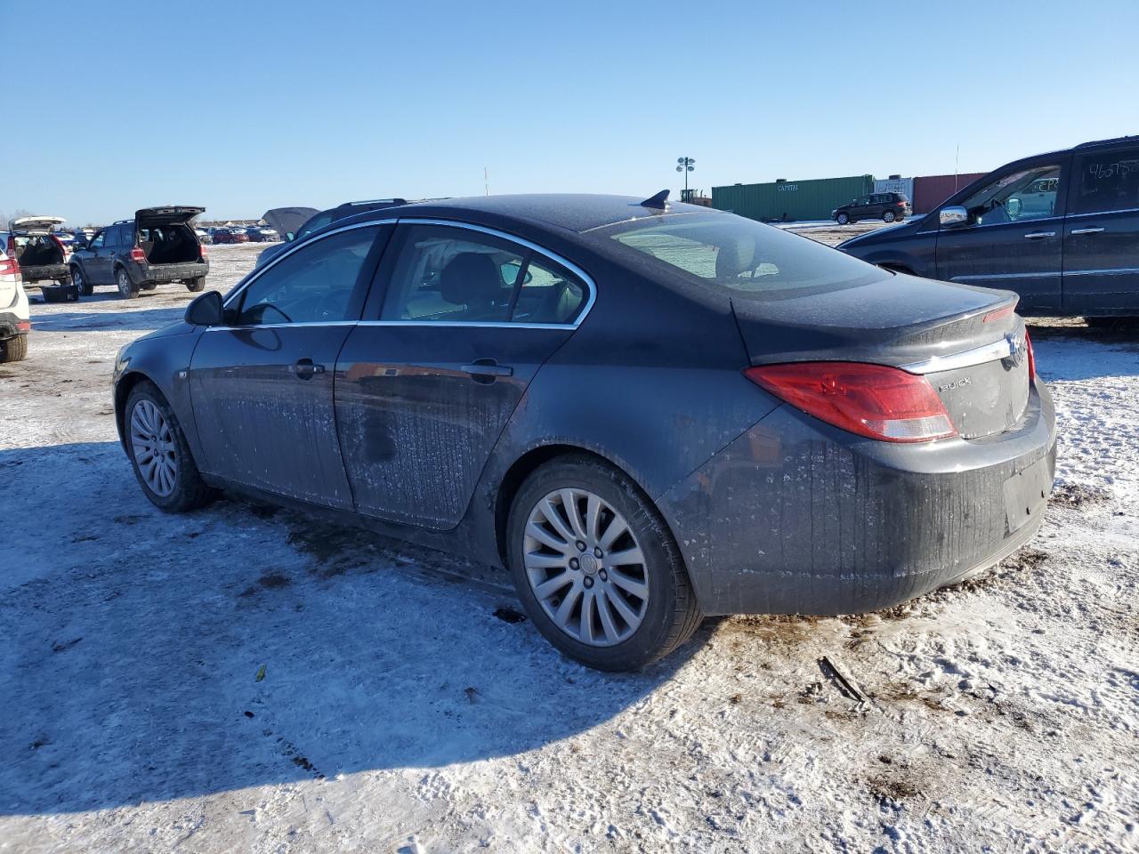 2011 Buick Regal - Image 2
