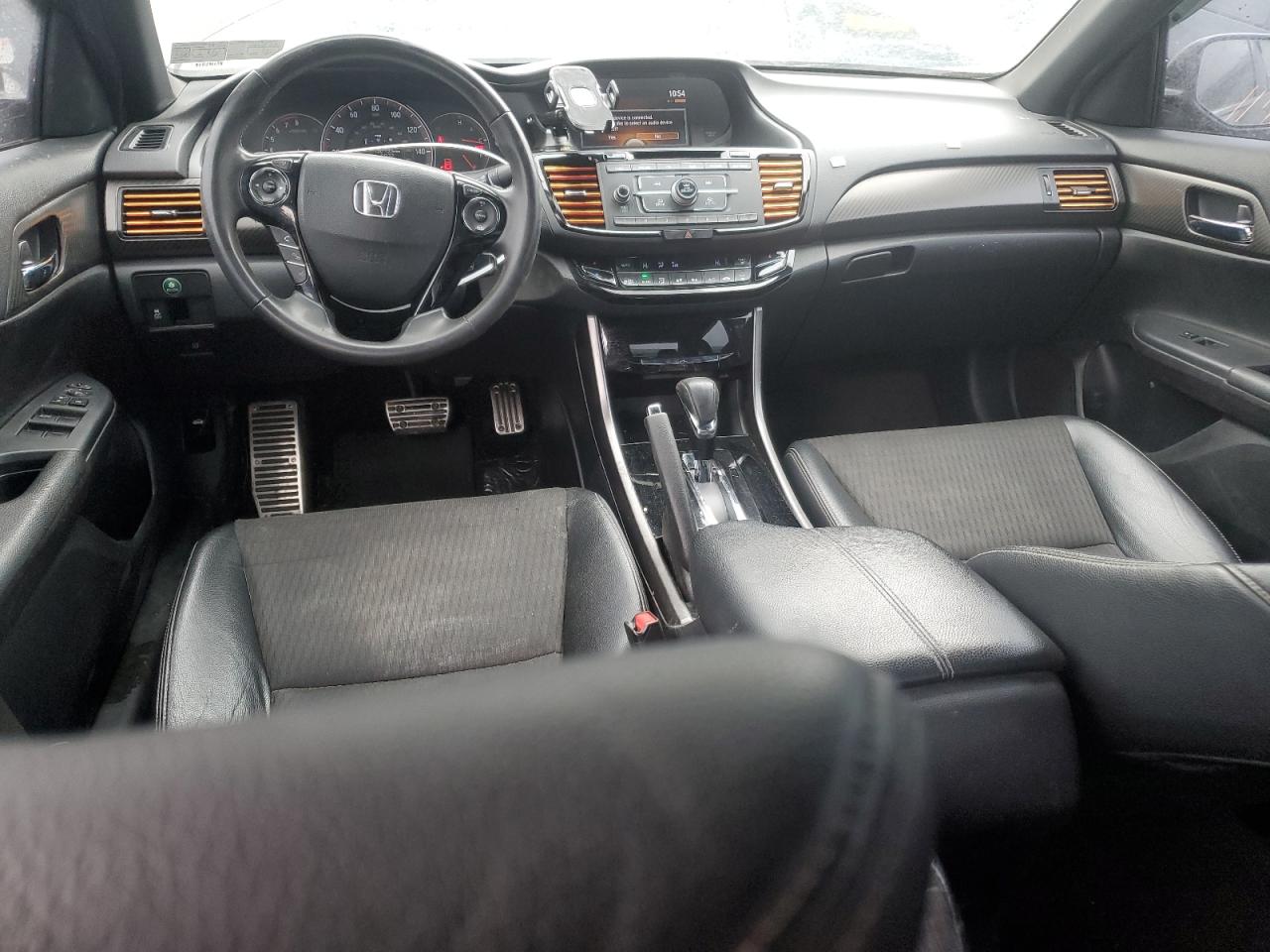 2016 Honda Accord - Image 8