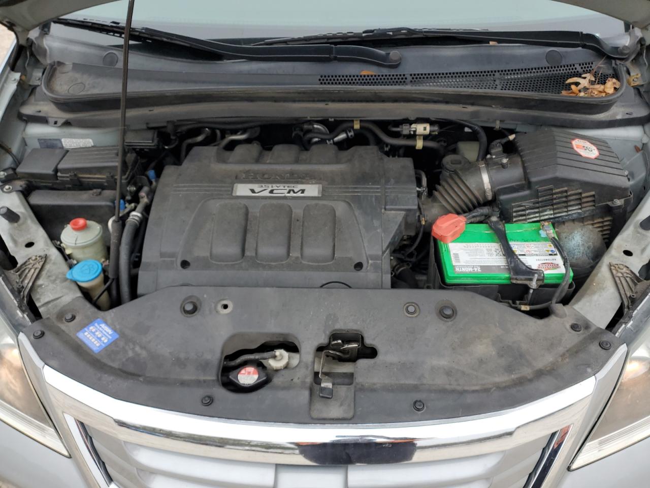 2010 Honda Odyssey - Image 13