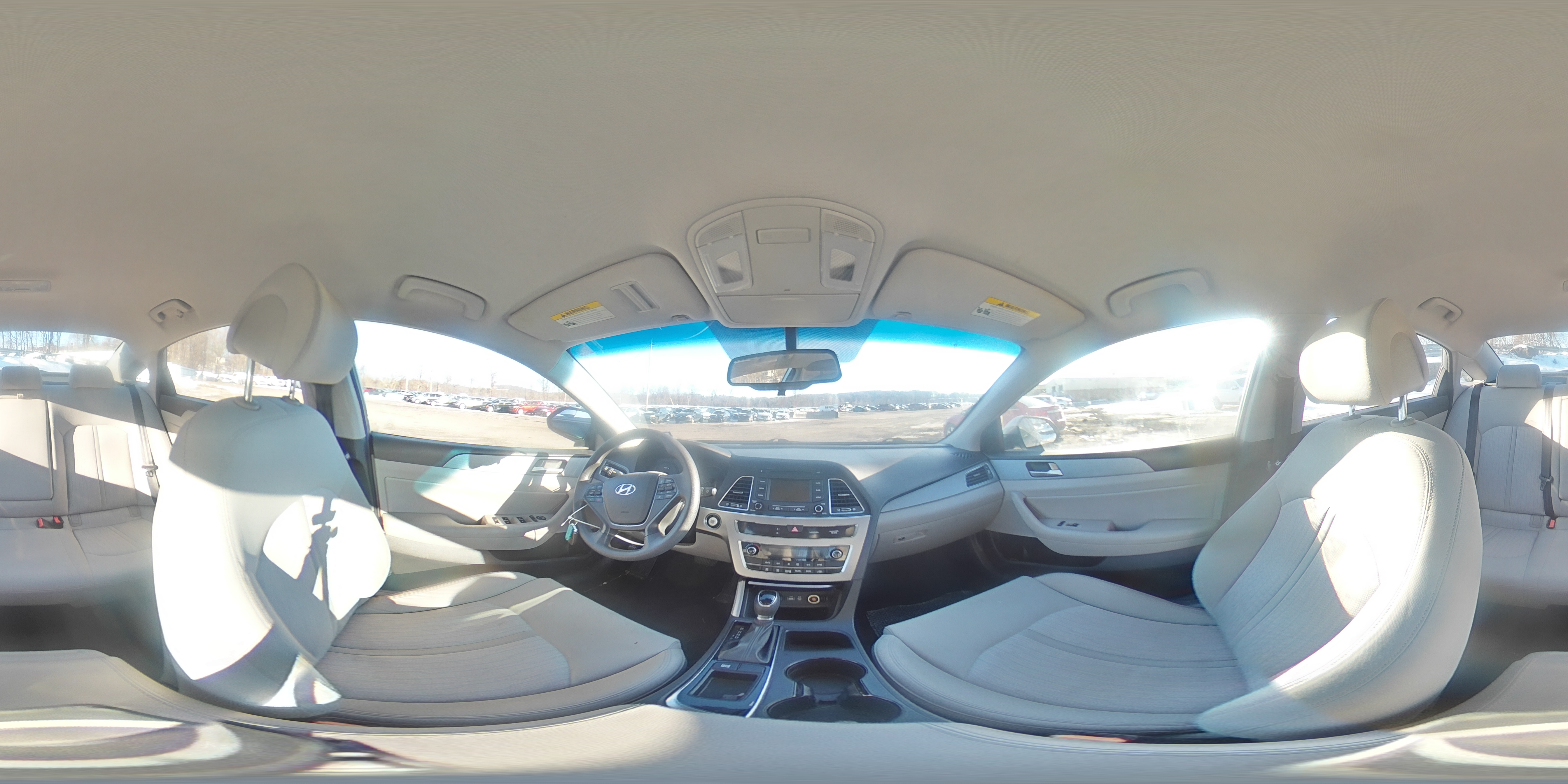 2016 Hyundai Sonata - Image 13