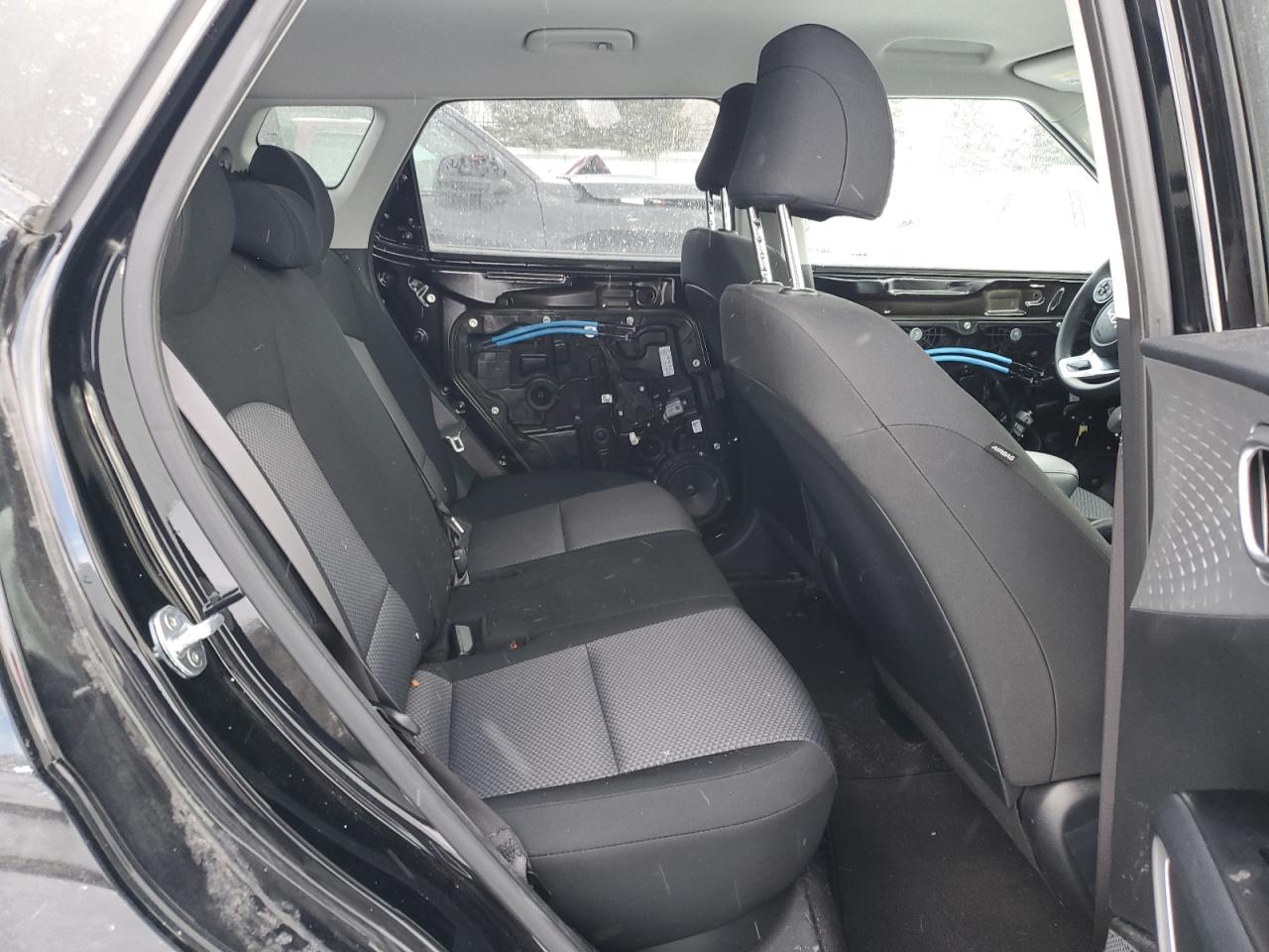 2022 Kia Soul - Image 10