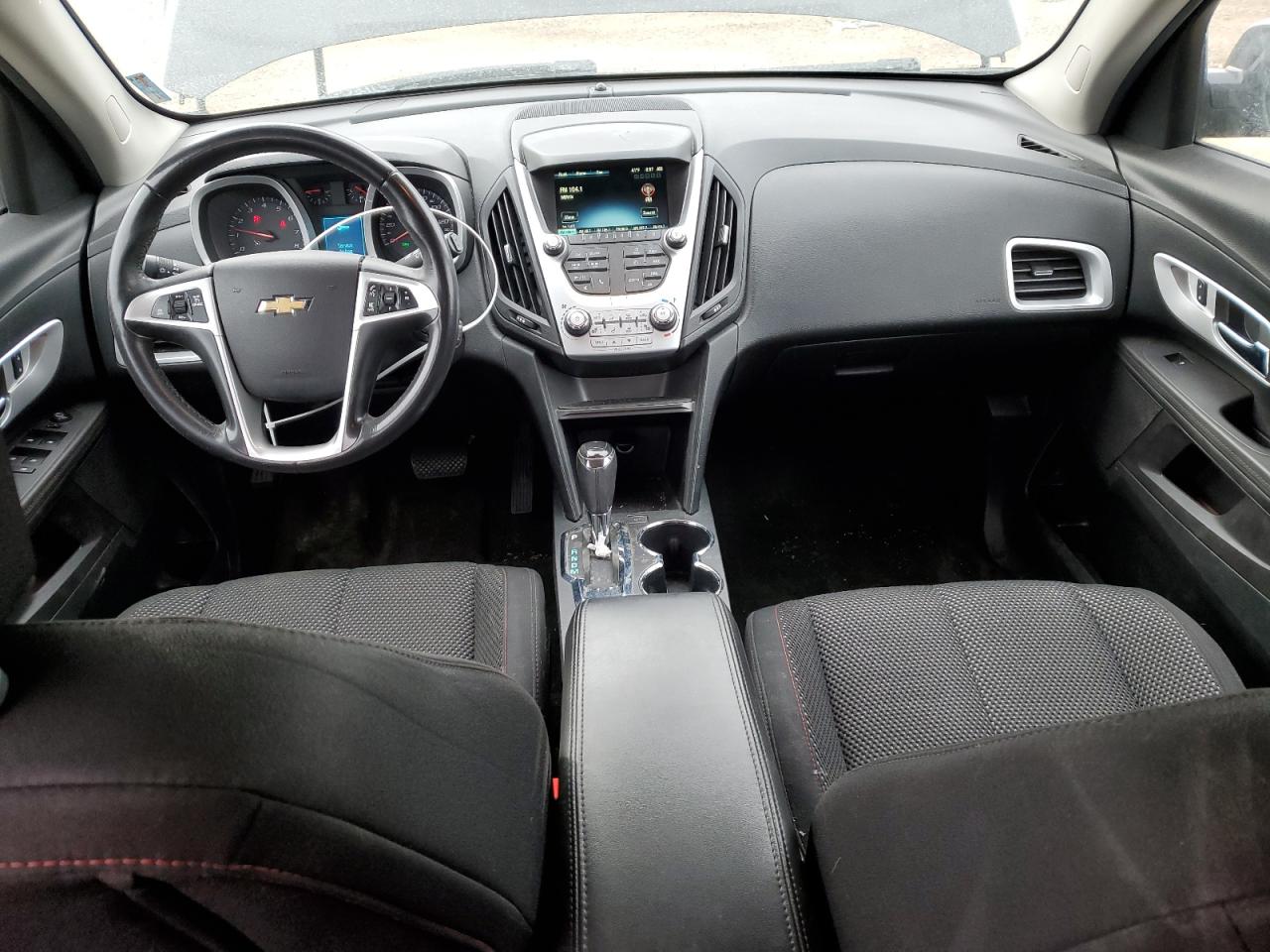 2017 Chevrolet Equinox - Image 8