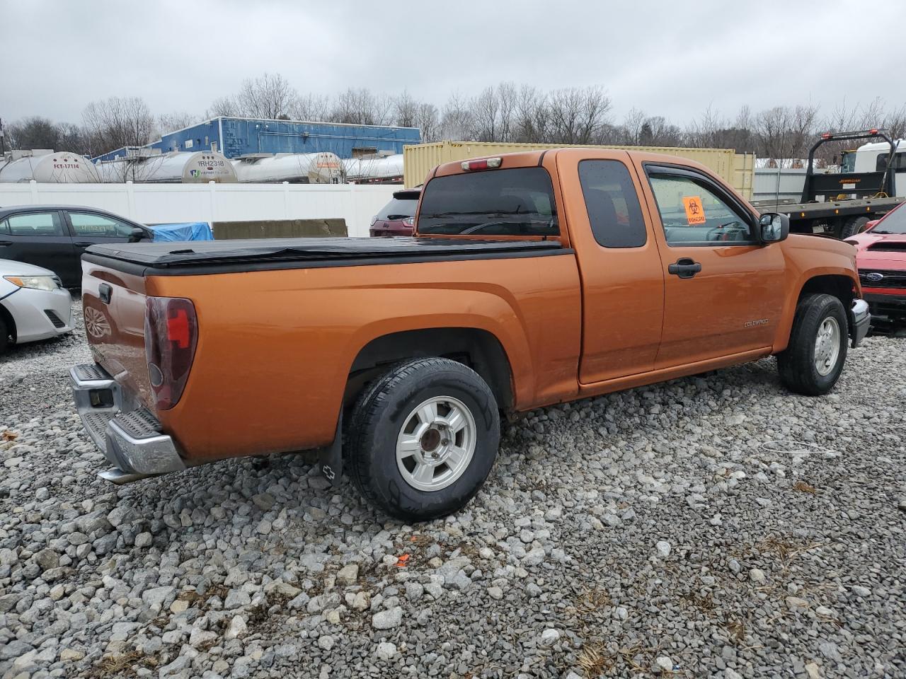 2004 Chevrolet Colorado - Image 3