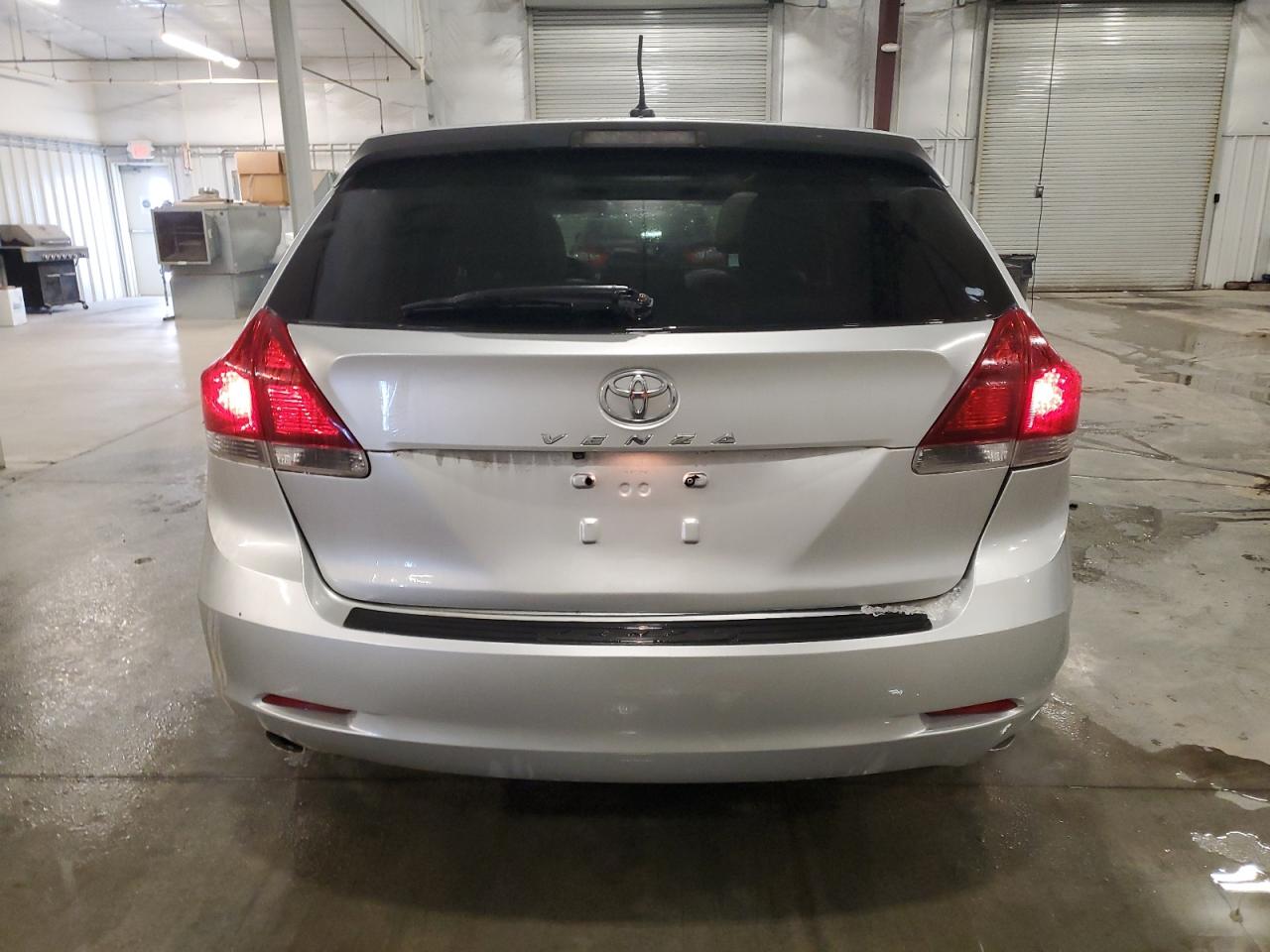 2013 Toyota Venza - Image 6