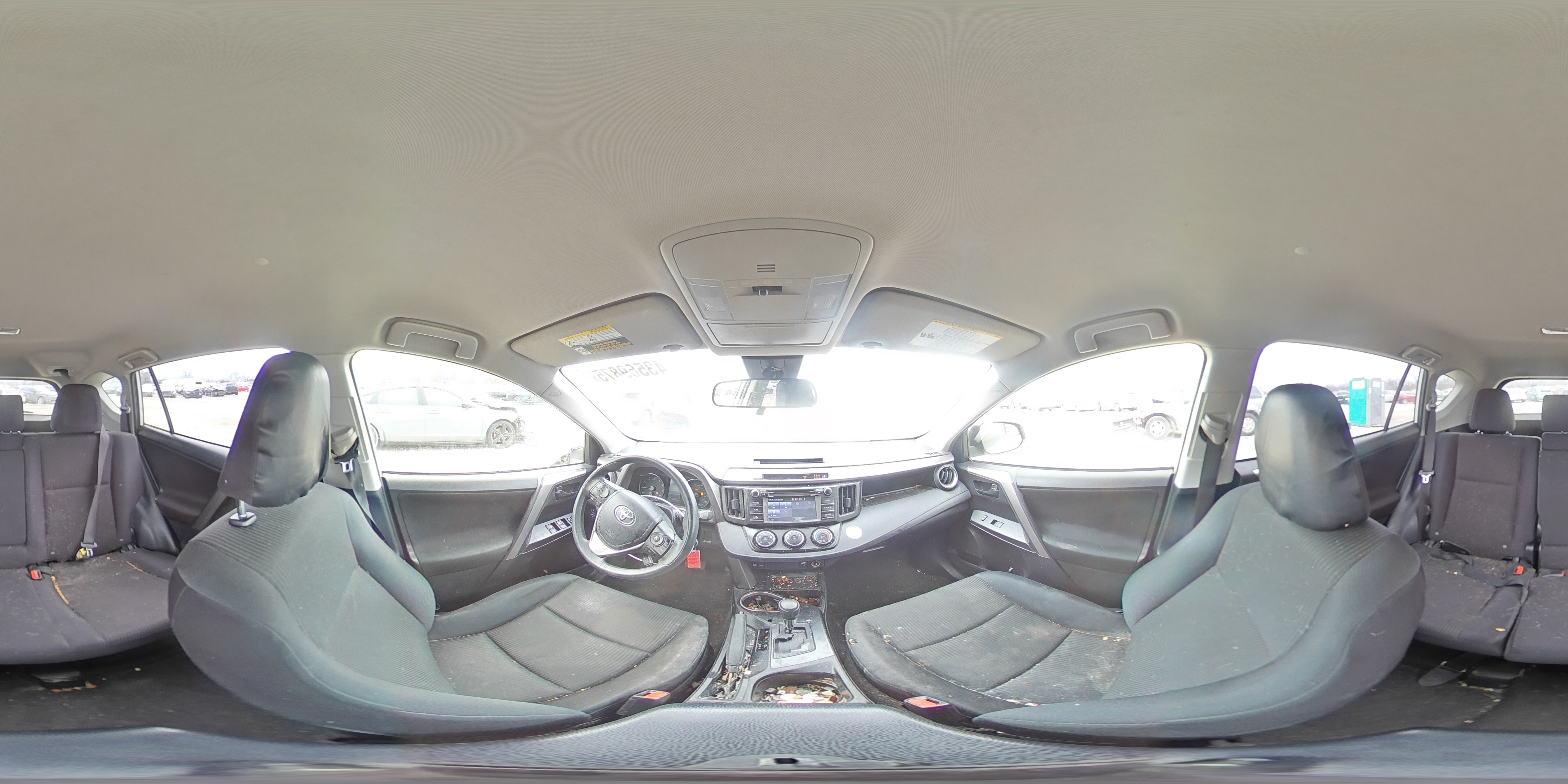 2018 Toyota RAV 4 - Image 13