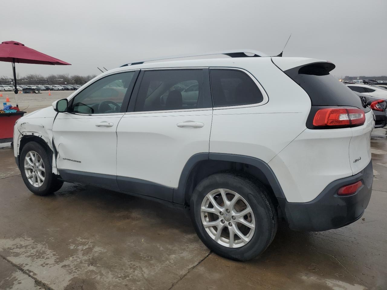 2015 Jeep Grand Cherokee - Image 2