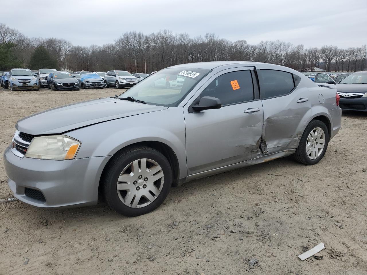 2013 Dodge Avenger - Image 1