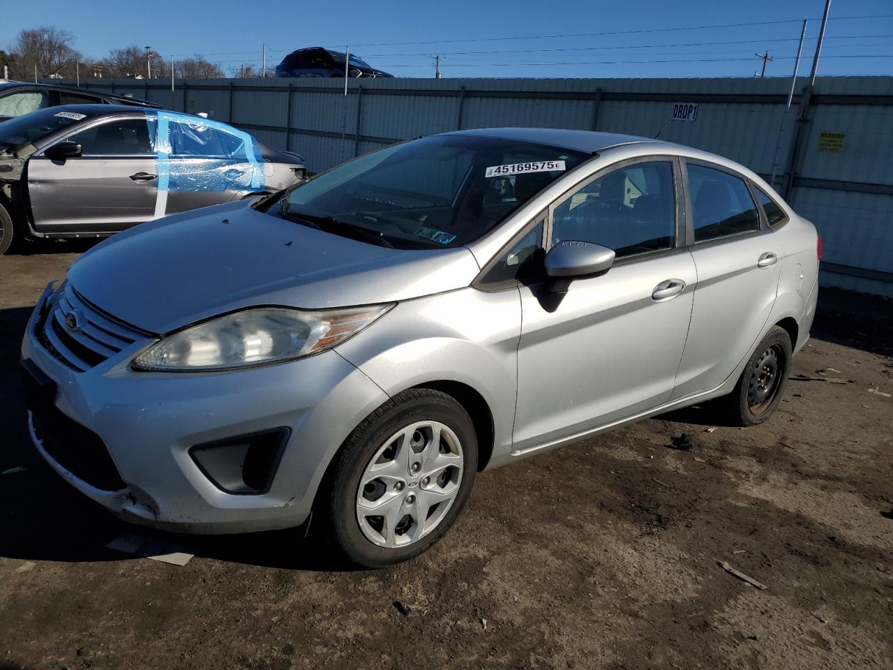 2013 Ford Fiesta - Image 1