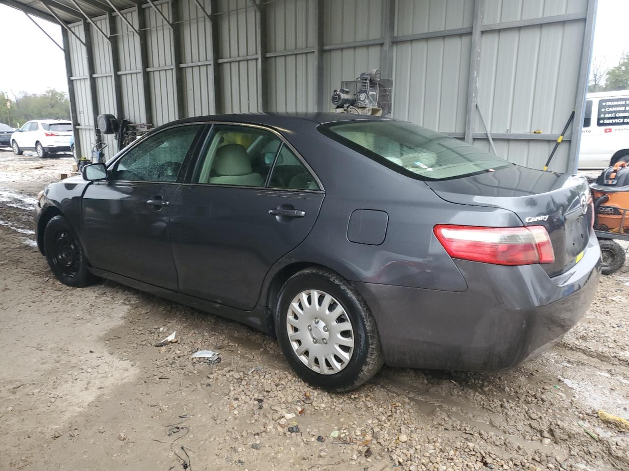 2009 Toyota Camry - Image 2