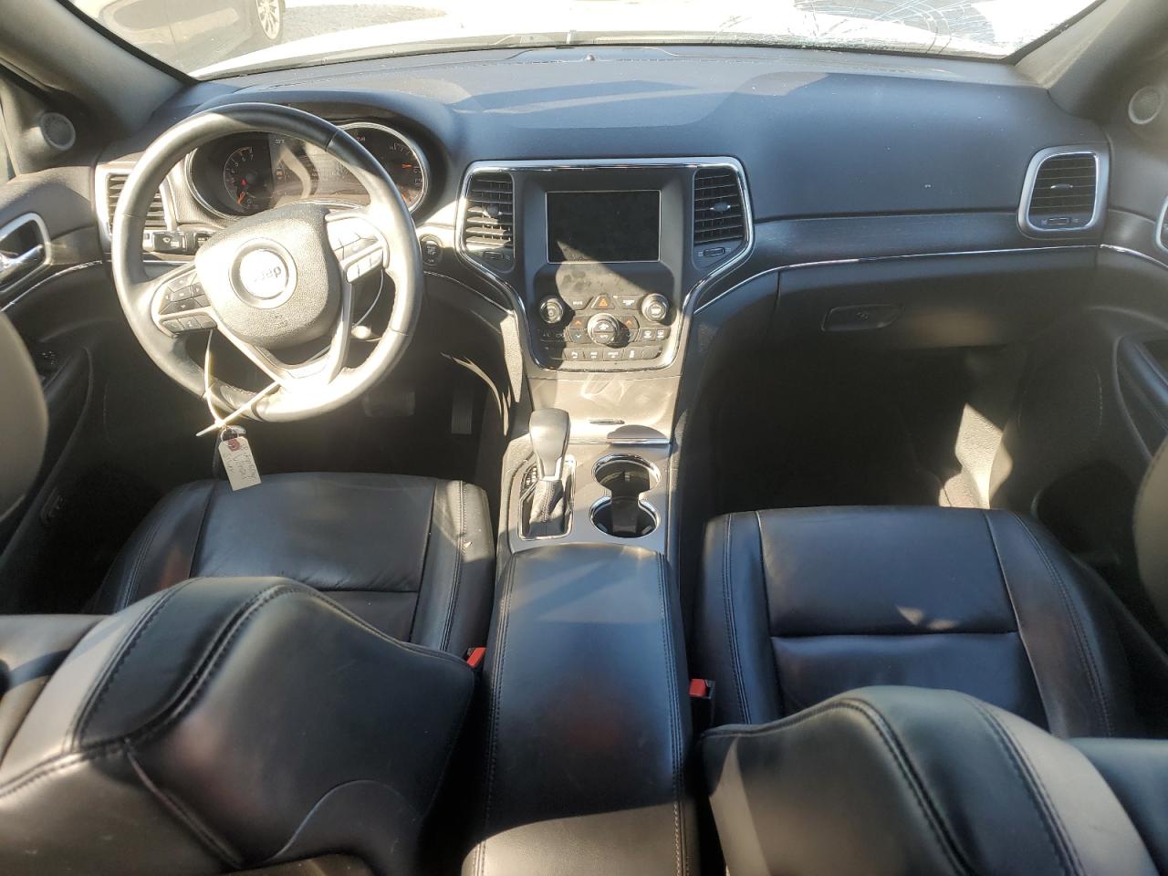 2018 Jeep Grand Cherokee - Image 8