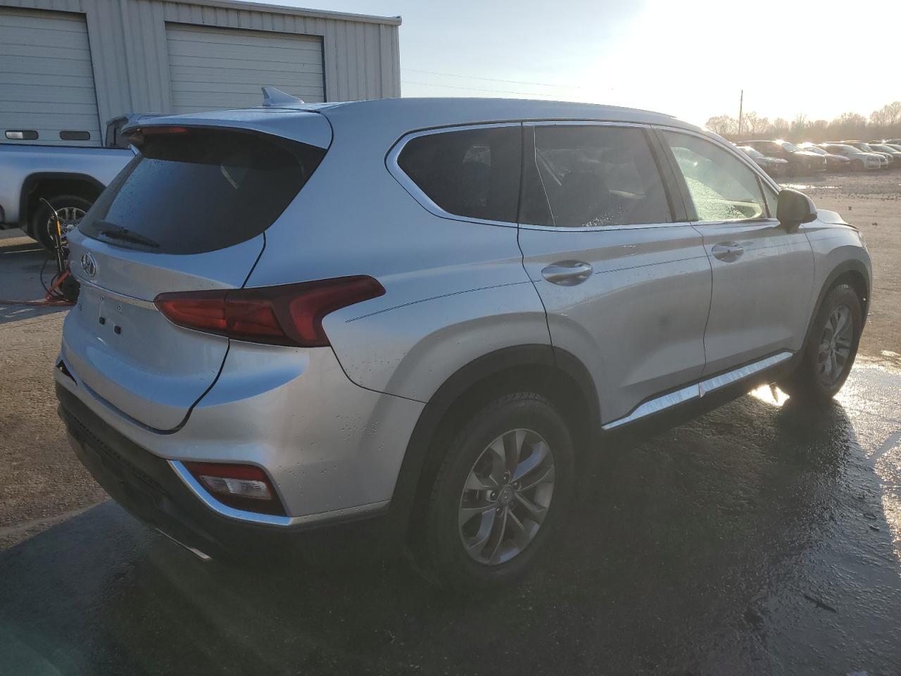 2019 Hyundai Santa Fe - Image 3