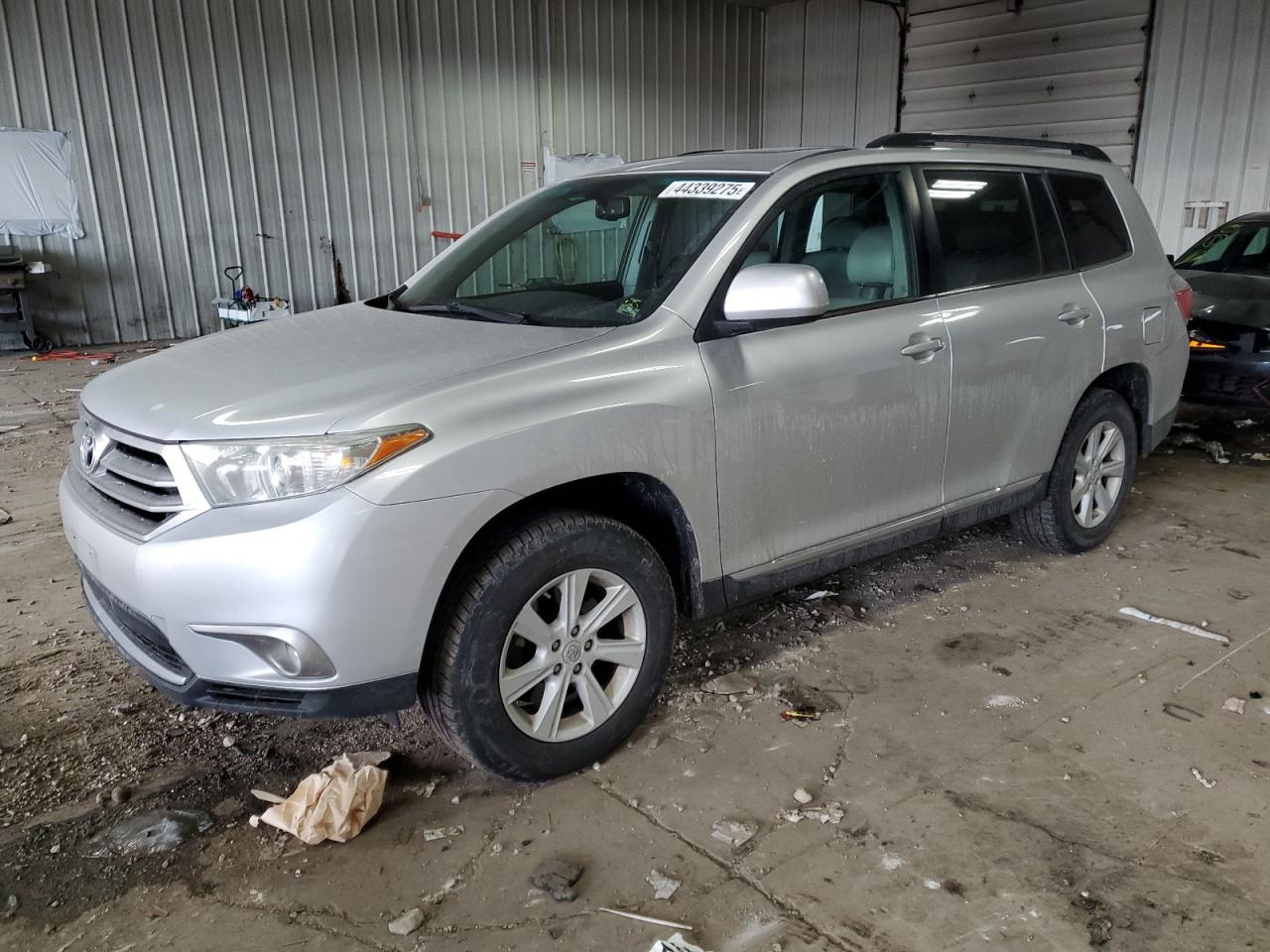 2012 Toyota Highlander - Image 1