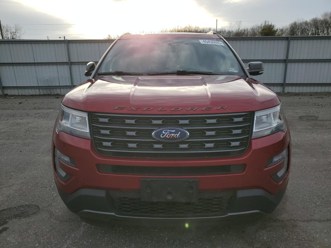 2017 Ford Explorer - Image 5