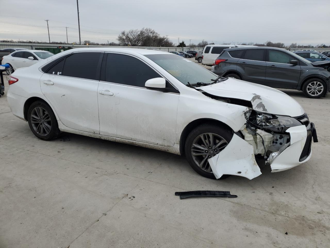 2015 Toyota Camry - Image 4