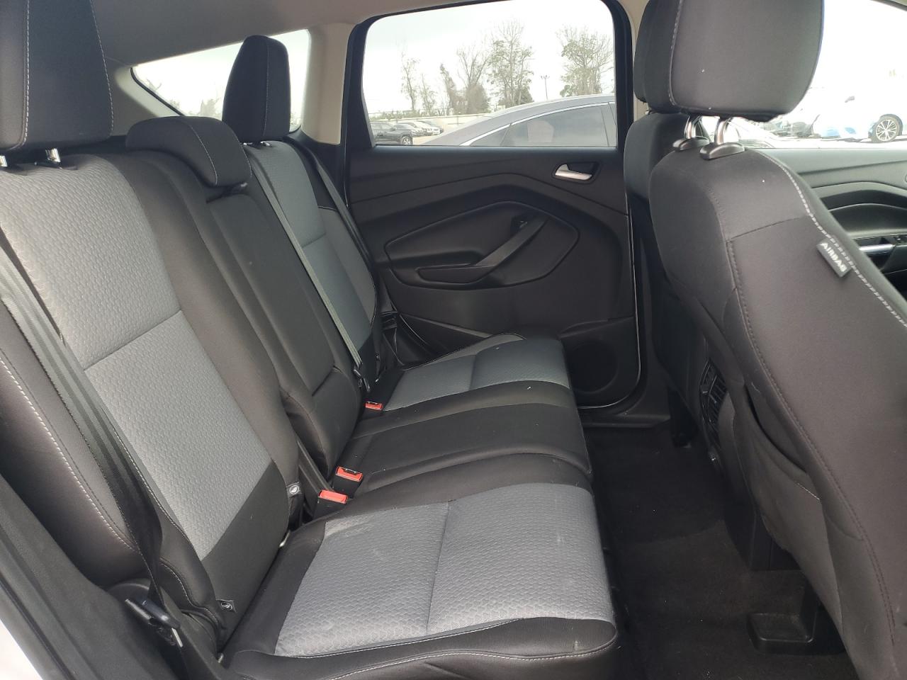 2017 Ford Escape - Image 11