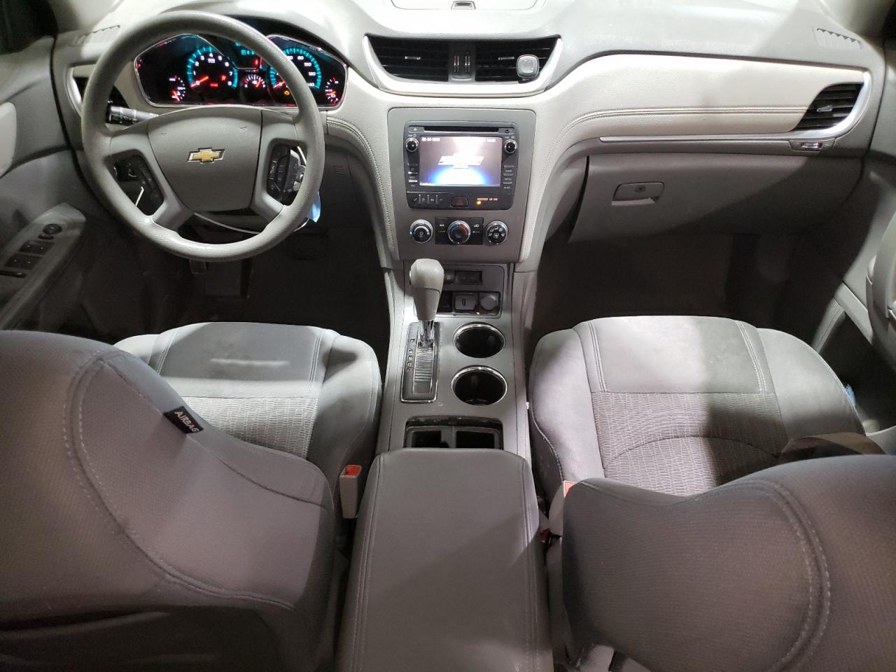 2015 Chevrolet Traverse - Image 8