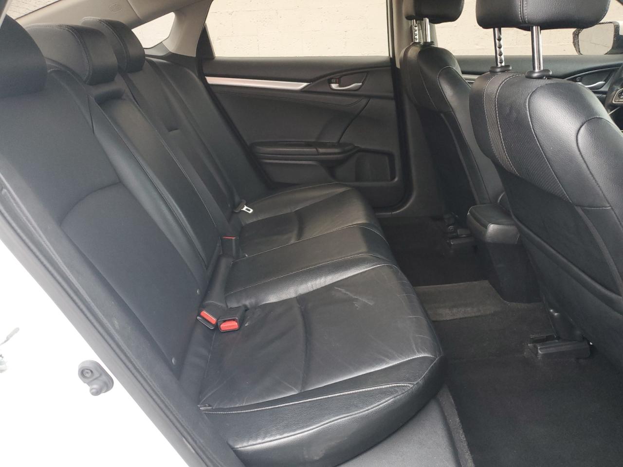 2019 Honda Civic - Image 10