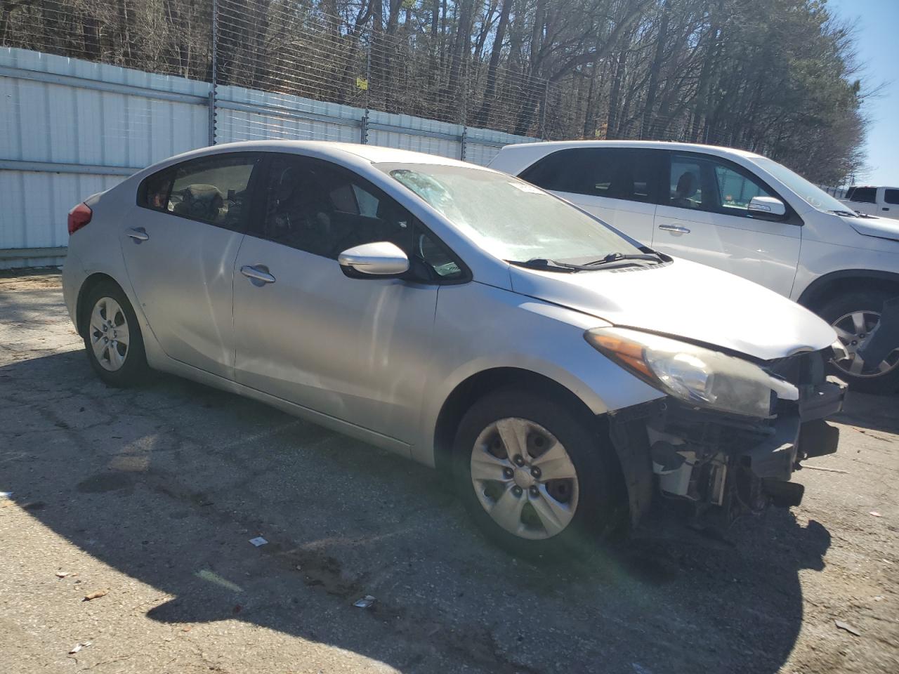 2015 Kia Forte - Image 4