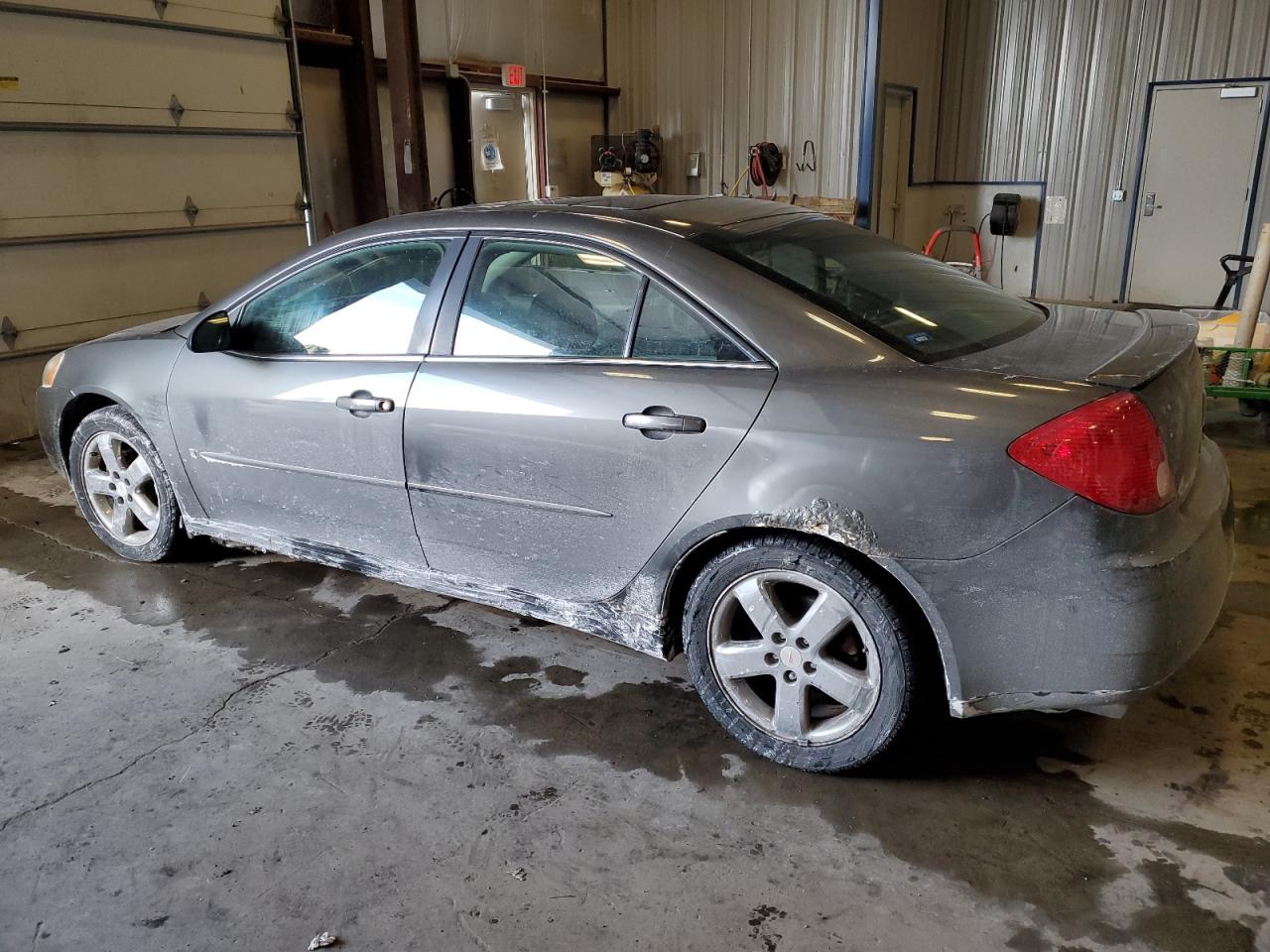 2006 Pontiac G6 - Image 2