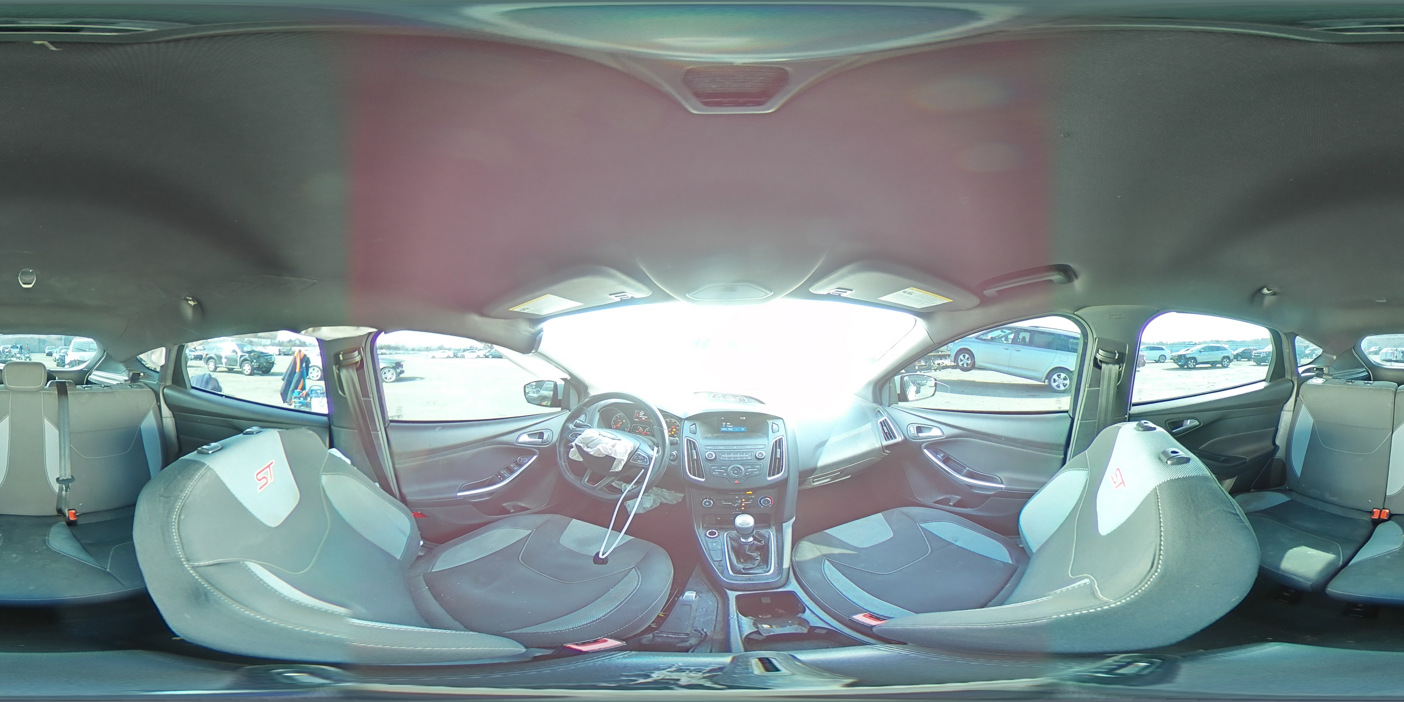 2018 Ford Focus - Image 13