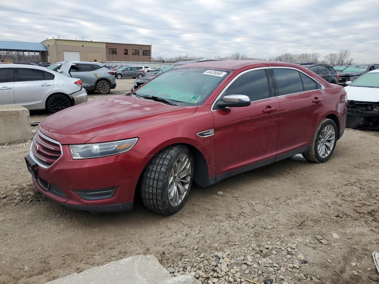 2014 Ford Taurus - Image 1