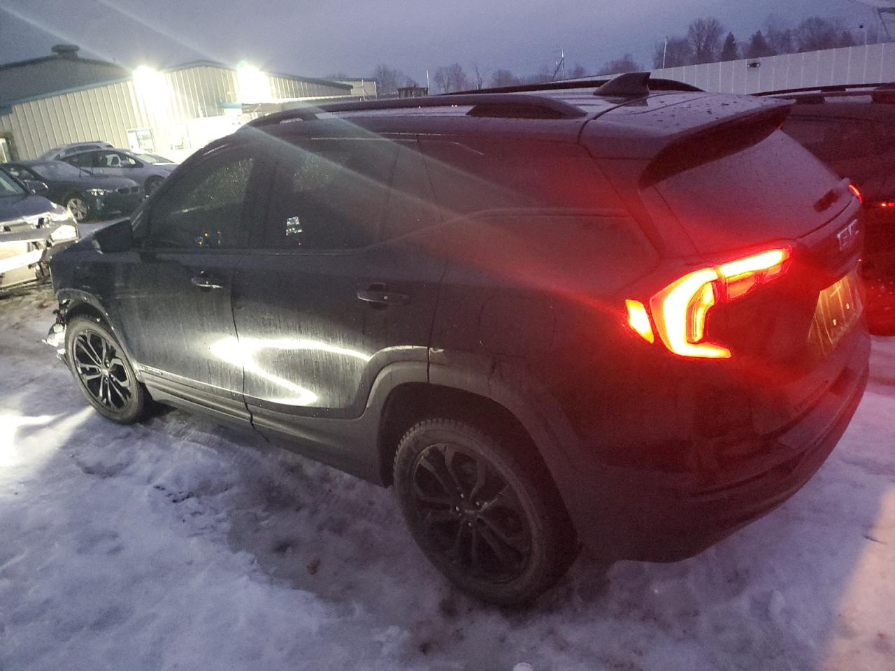 2021 GMC Terrain - Image 2