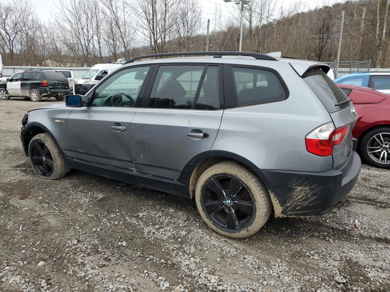2004 BMW X3 - Image 2
