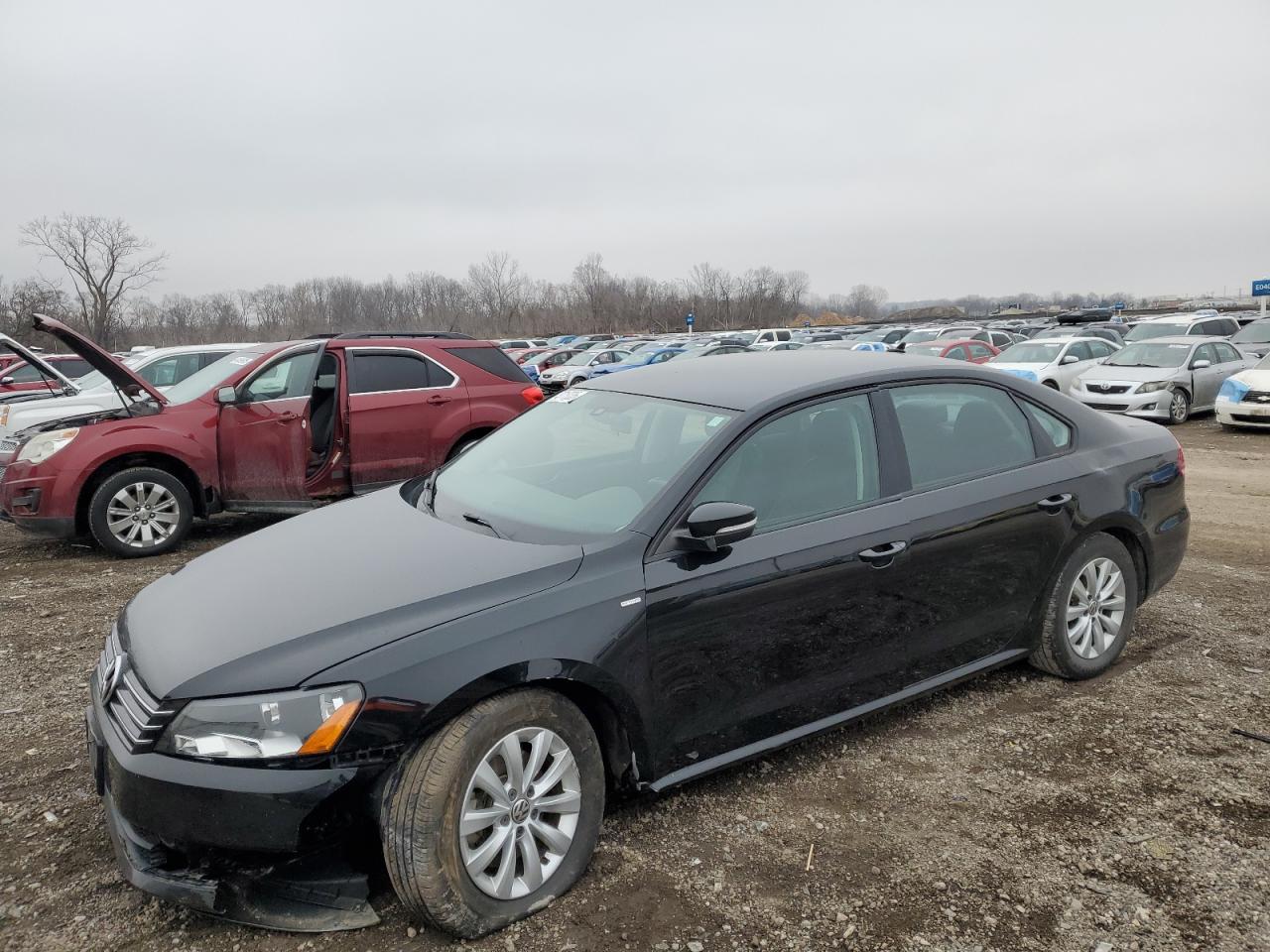 2015 Volkswagen Passat - Image 1