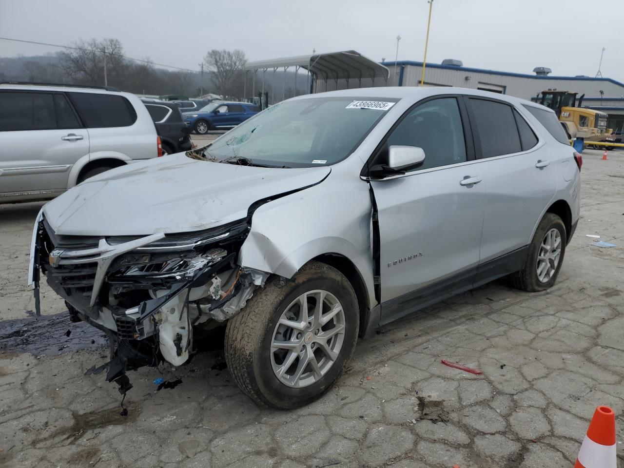 2022 Chevrolet Equinox - Image 1