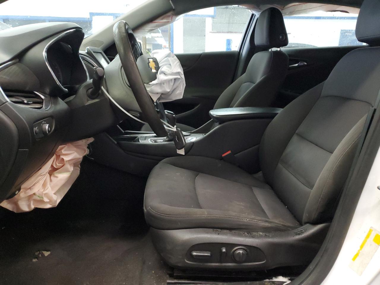 2018 Chevrolet Malibu - Image 7