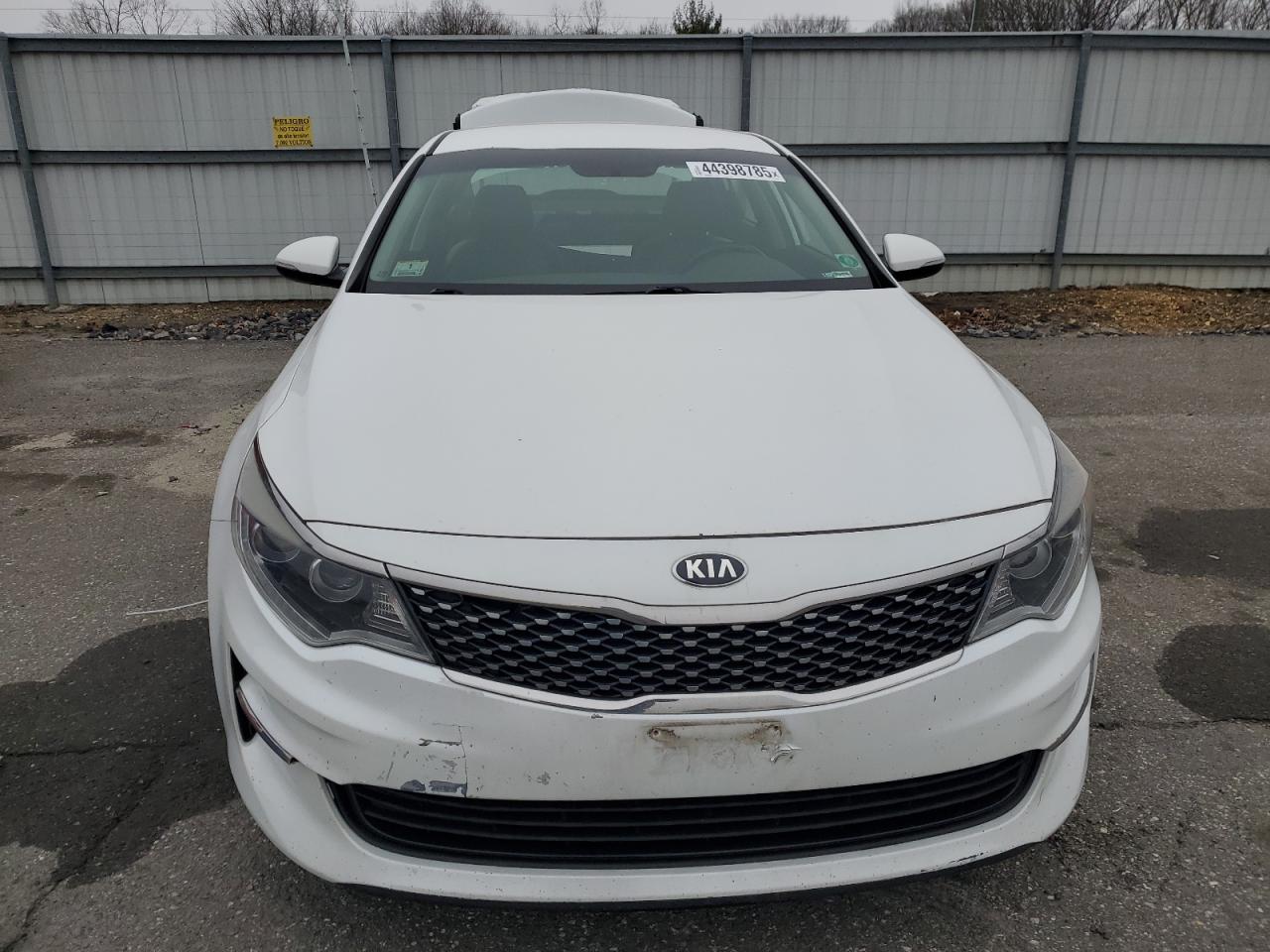 2016 Kia Optima - Image 5