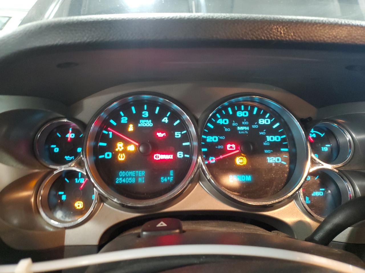 2012 Chevrolet Silverado - Image 9