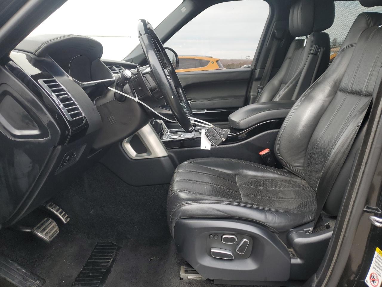 2014 Land Rover Range Rover - Image 7