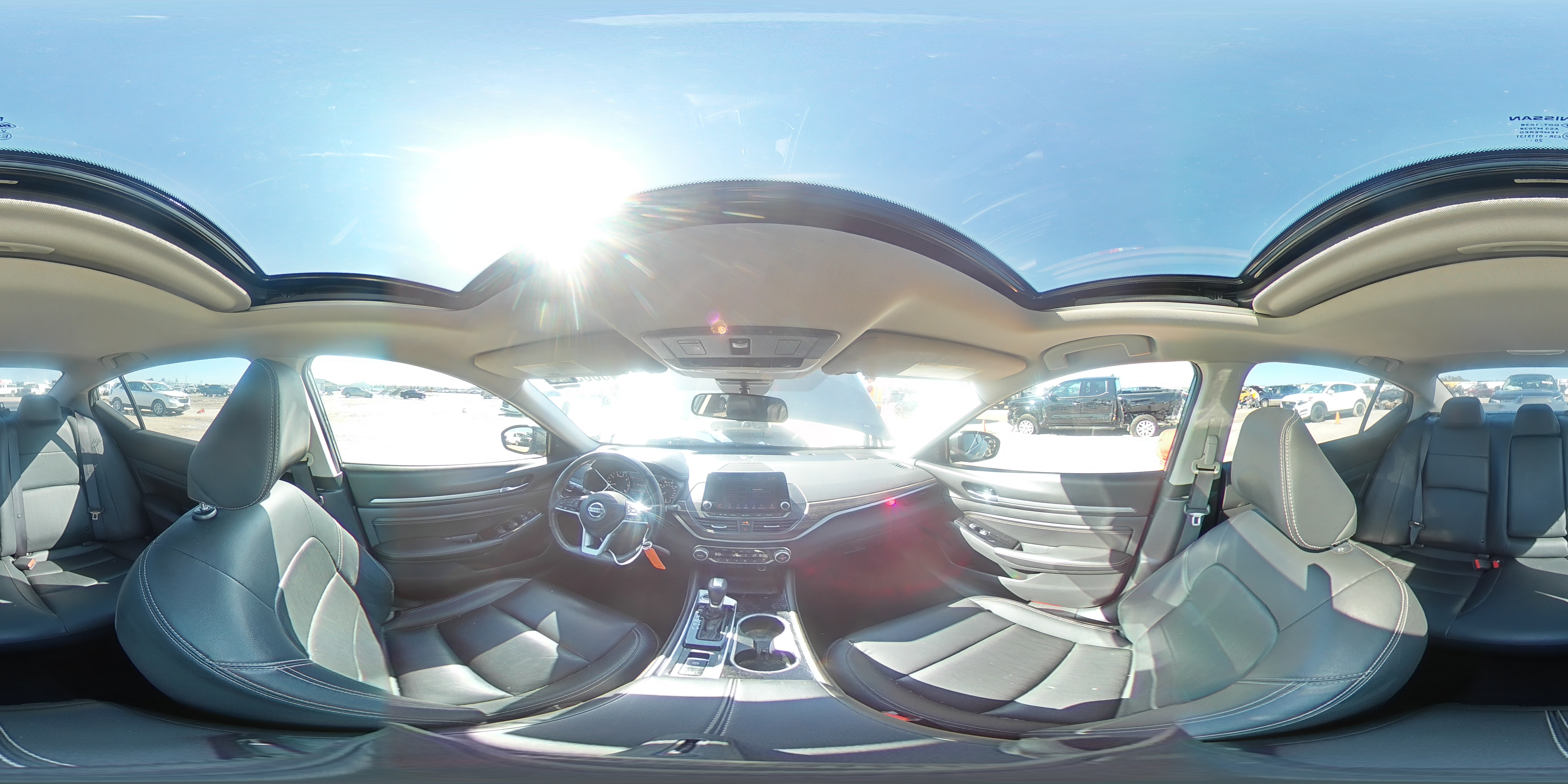 2021 Nissan Altima - Image 13