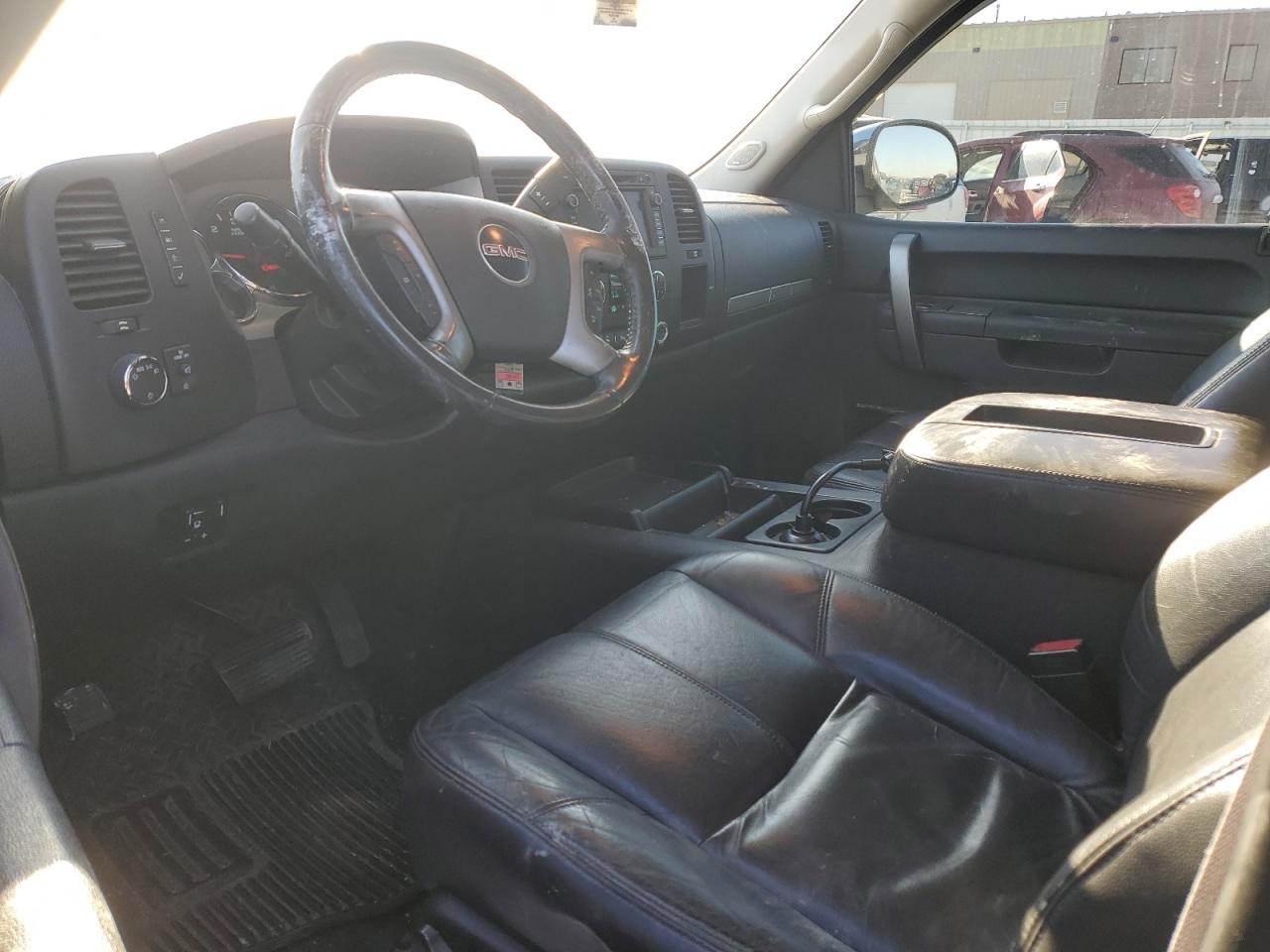 2011 GMC Sierra - Image 7