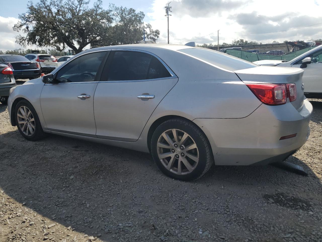 2013 Chevrolet Malibu - Image 2