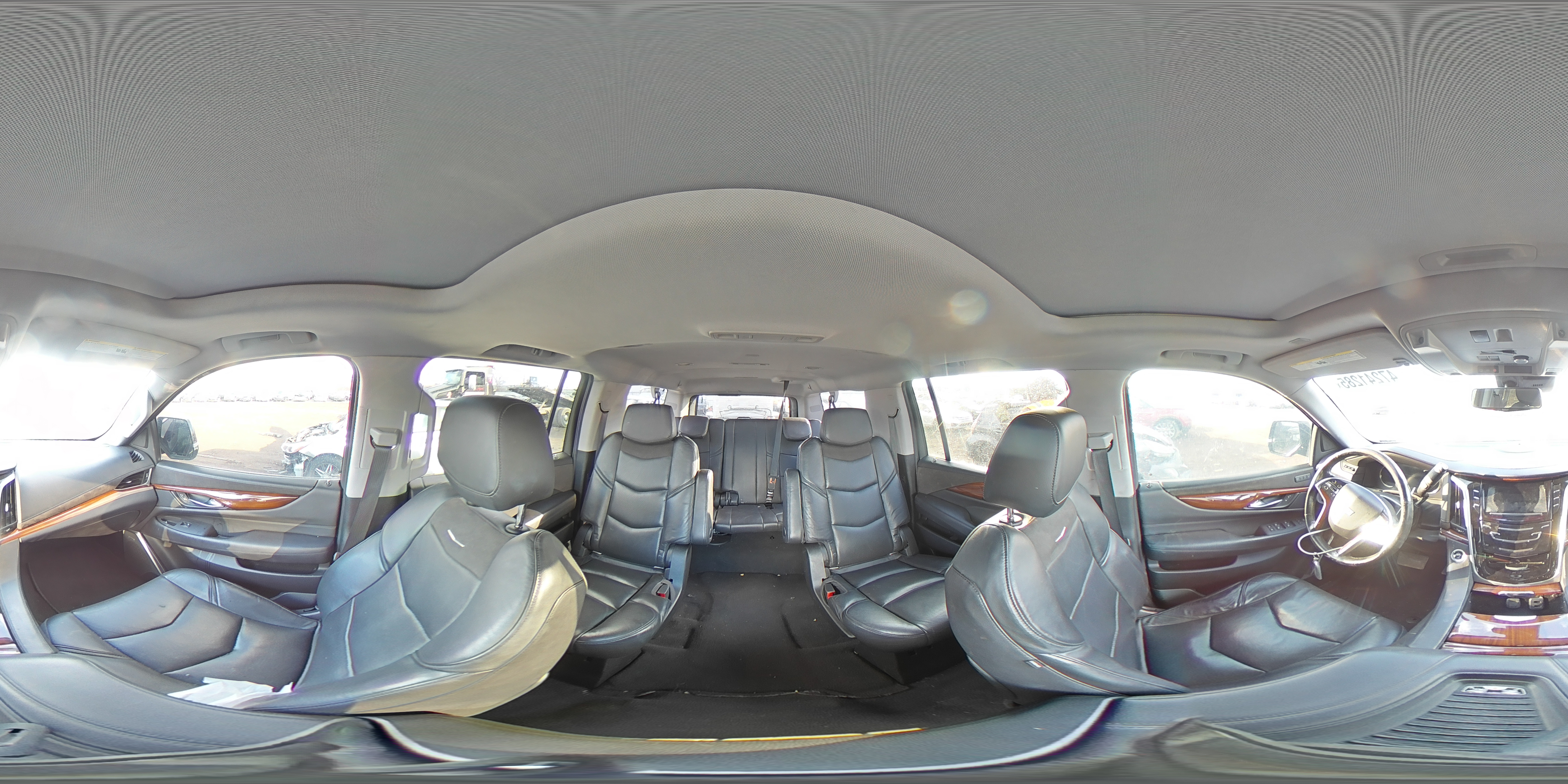 2019 Cadillac Escalade - Image 15