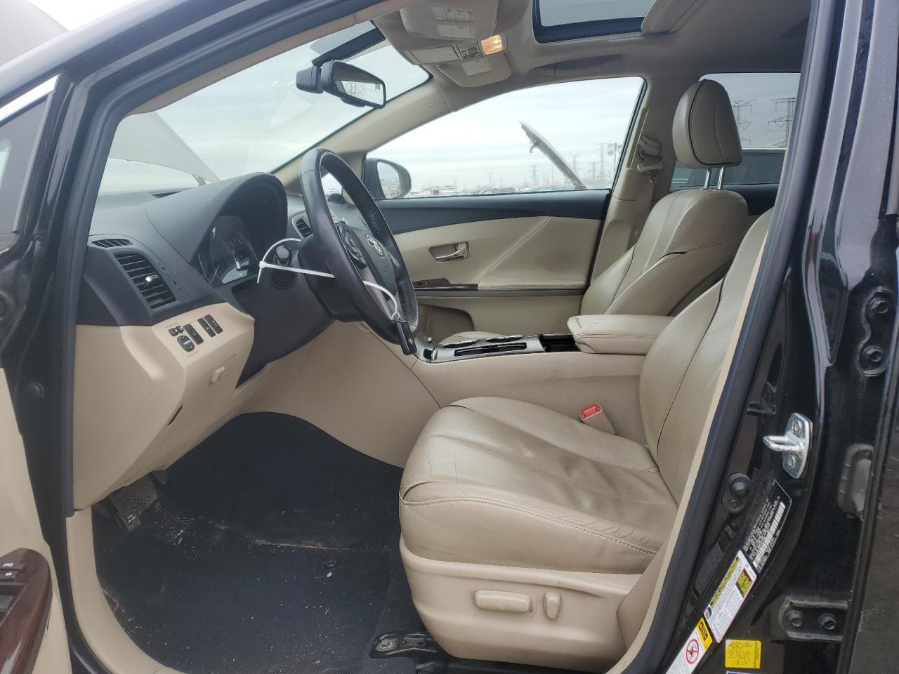 2015 Toyota Venza - Image 7