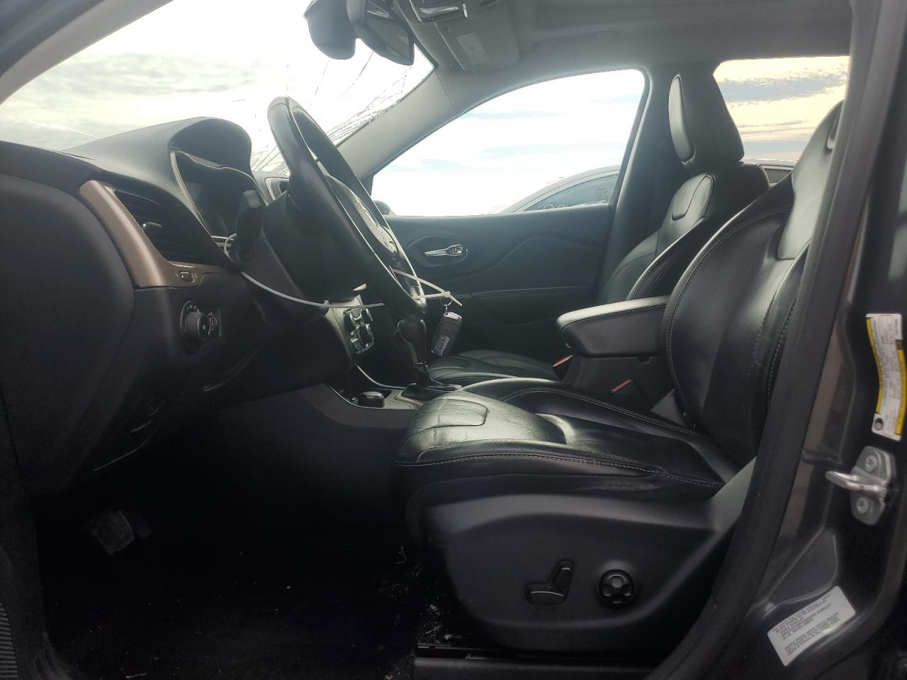 2015 Jeep Grand Cherokee - Image 7