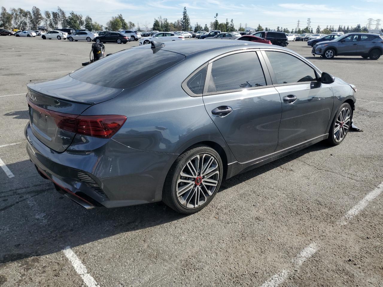 2023 Kia Forte - Image 3