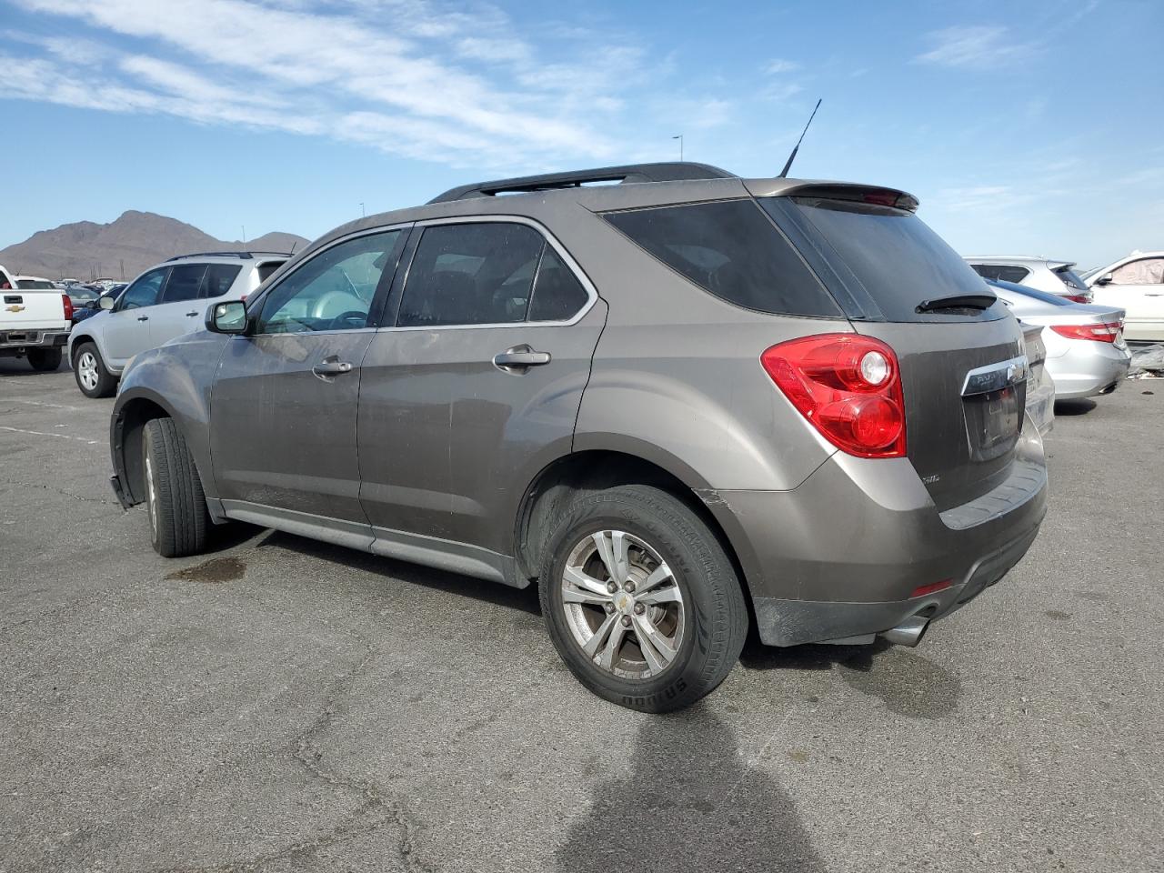 2012 Chevrolet Equinox - Image 2
