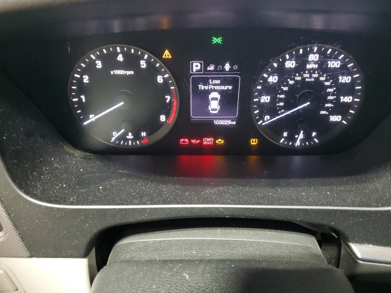 2017 Hyundai Sonata - Image 9